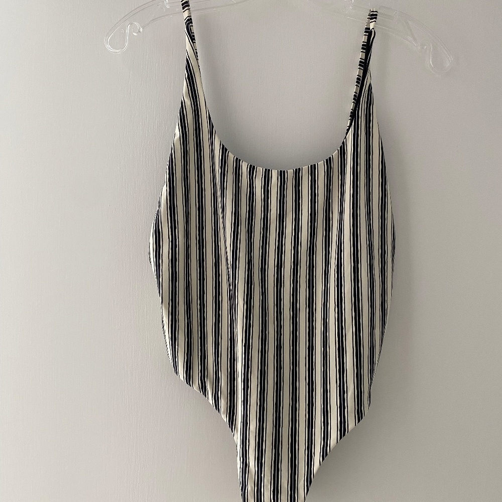 Billabong One Piece Swimsuit Size Medium